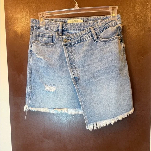 Hidden Los Angeles Denim Asymmetrical Skirt with Frayed Hem EUC sz M no stretch. - Picture 4 of 9